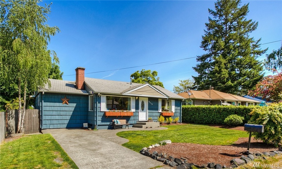 8415 34th St W, University Place, WA 98466 - photo 1