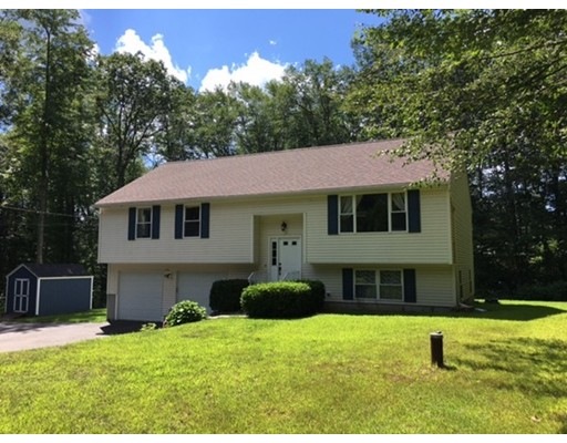 130 Huntoon Memorial Hwy, Rochdale, MA 01542 - photo 1