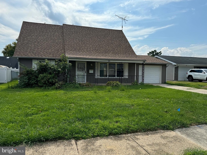 95 Hazelwood Cir, Willingboro, NJ 08046 - photo 1
