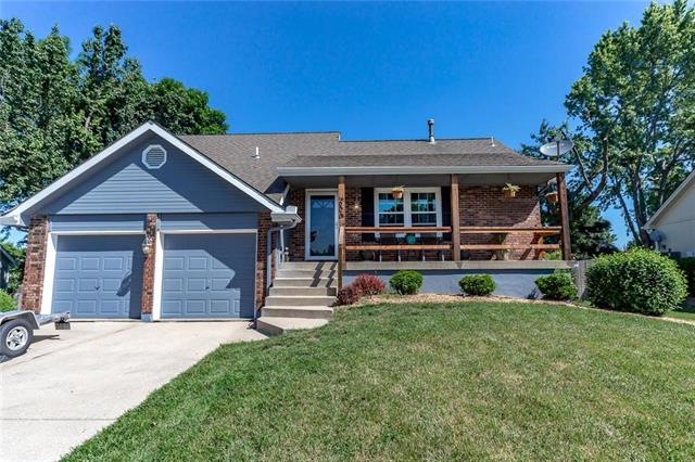 NEAT AND FRESH FRONT ELEVATION ...