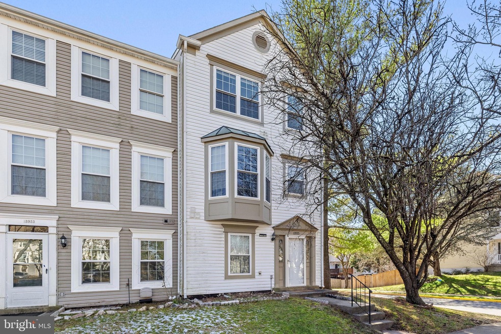 13935 Big Yankee Ln, Centreville, VA 20121 - photo 1