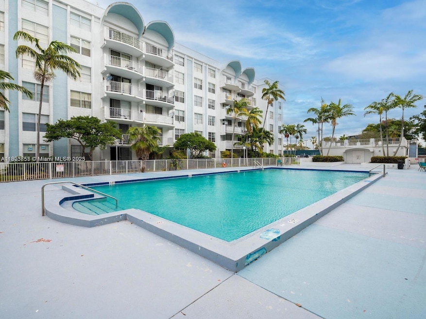 For Rent $1,498/month