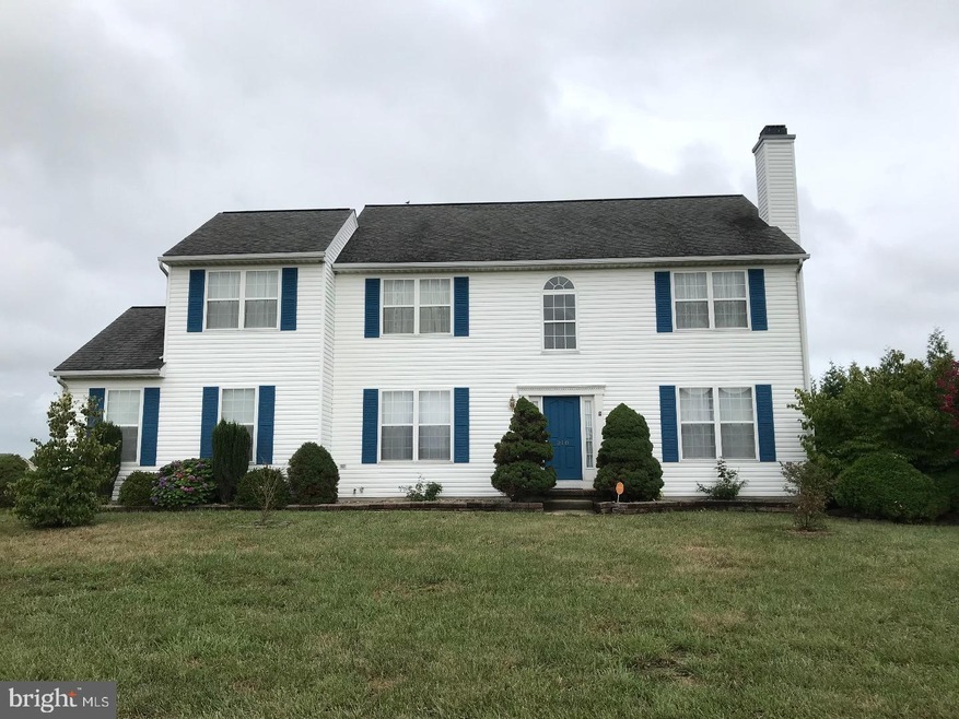 218 E Harvest Dr, New Castle, DE 19720 - photo 1