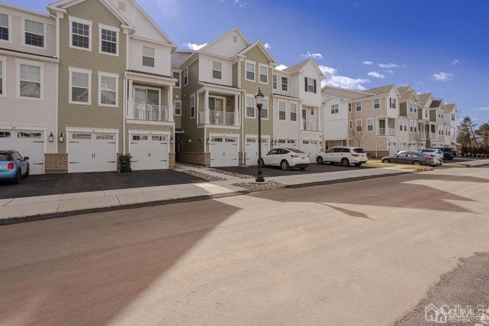 236 Park Ln, Dunellen, NJ 08812 - photo 1