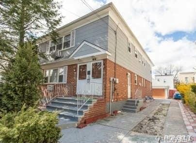 80-49 89th Ave, Jamaica, NY 11421 - photo 1