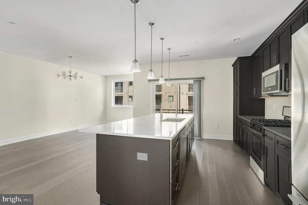 906 Lakeview Ct unit 31 UPPER, King of Prussia, PA 19406 - photo 1