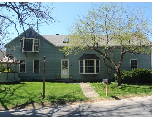 82 Healdville Rd, Hubbardston, MA 01452 - photo 1