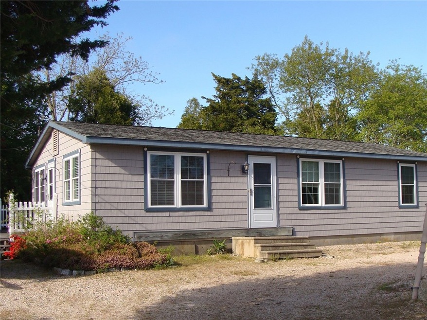 40 Dalton St, Charlestown, RI 02813 - photo 1