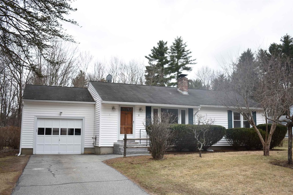 8 Woodward Dr, Milford, NH 03055 - photo 1