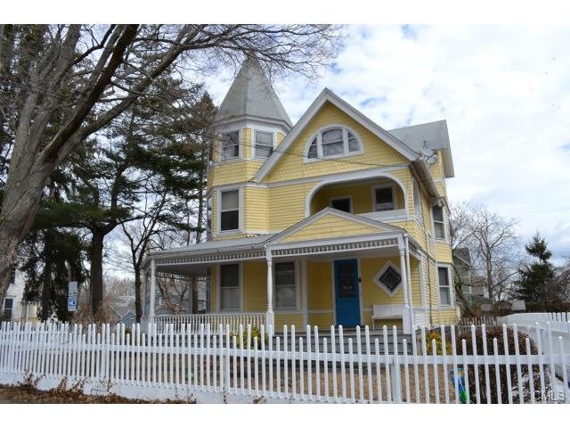 118 Ellsworth St unit 1st, Bridgeport, CT 06605 - photo 1