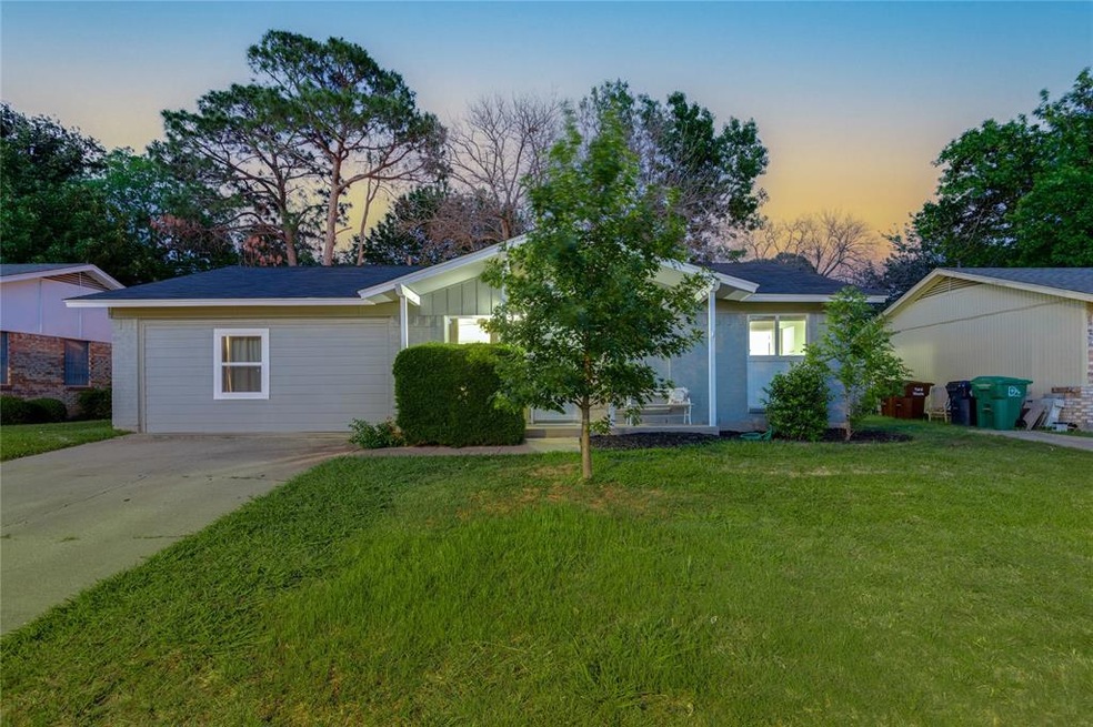 2107 Mccormick St, Denton, TX 76205 - photo 1