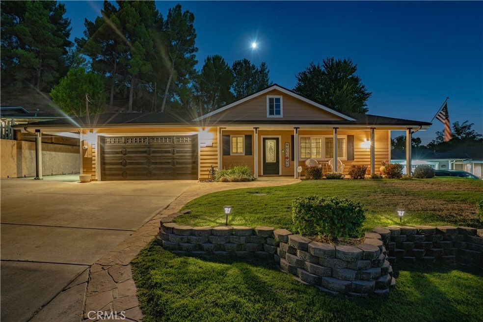 Sold $1,020,000 • Co-Listing Agent