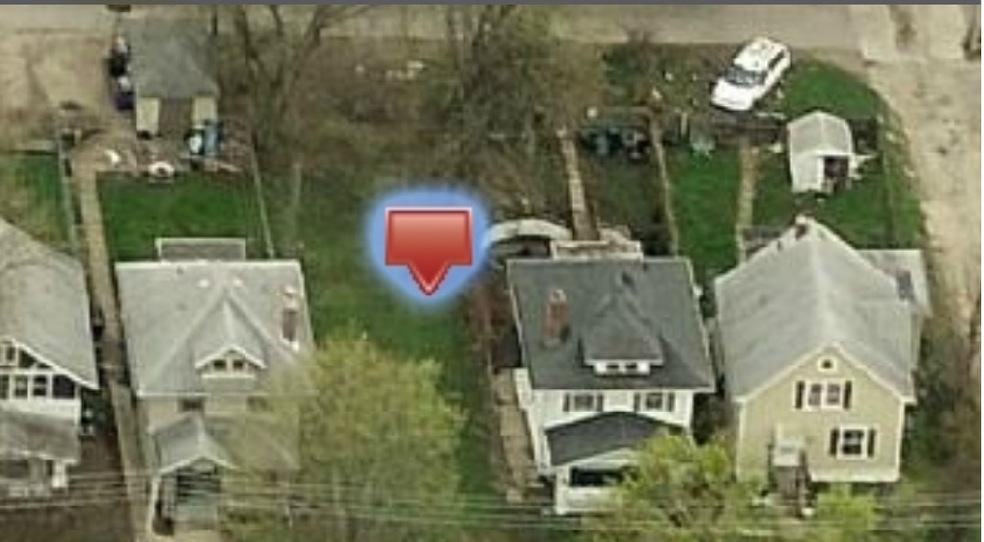 1725 4th Ave SE, Cedar Rapids, IA 52403 - photo 1