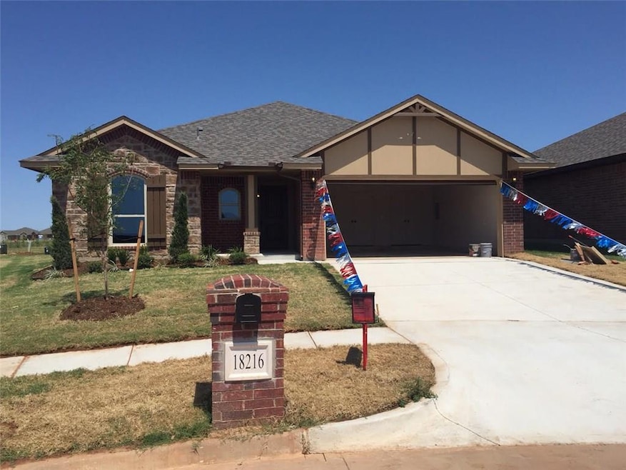 18216 Sandhurst Ct, Edmond, OK 73012 - photo 1