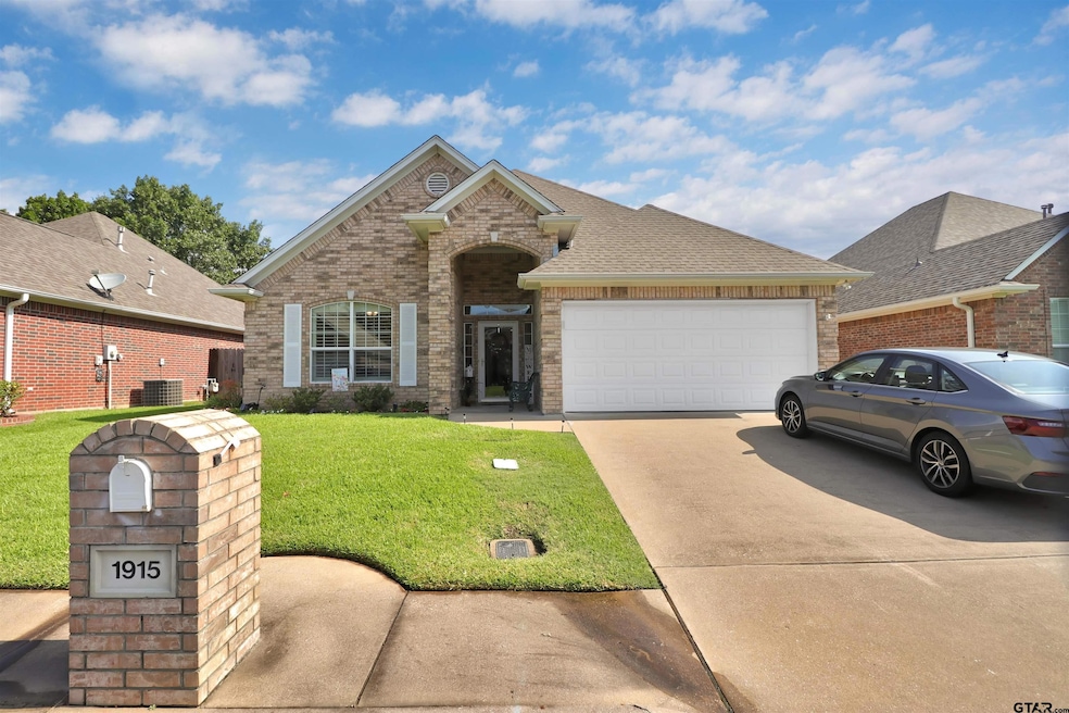 For Sale $334,900