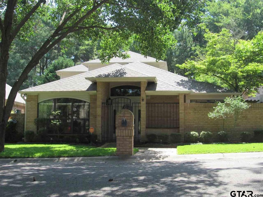 1165 1165 Garden Park Cir, Tyler, TX 75703 - photo 1