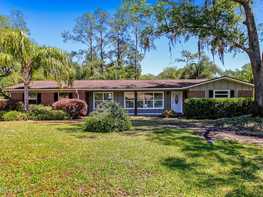 4883 Tara Woods Dr E, Jacksonville, FL 32210 - photo 1