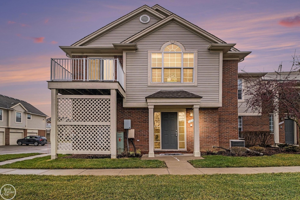 1895 Flagstone Cir unit 132, Rochester, MI 48307 - photo 1