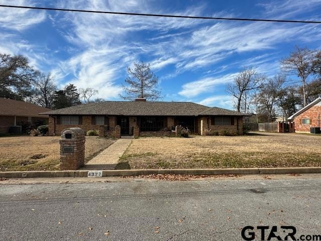 4327 Dorchester Dr, Tyler, TX 75703 - photo 1