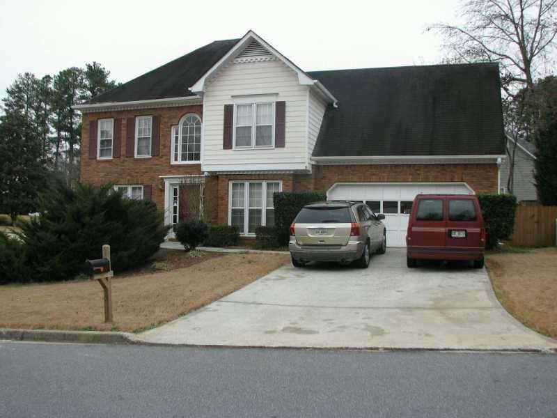 Exterior Front. Front Yard