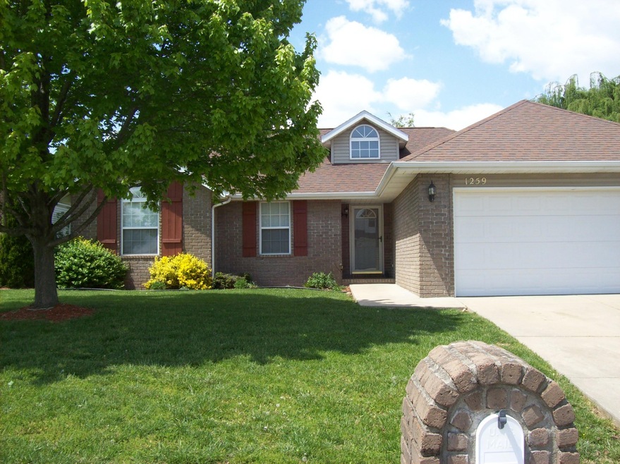 1259 Dunn-Front