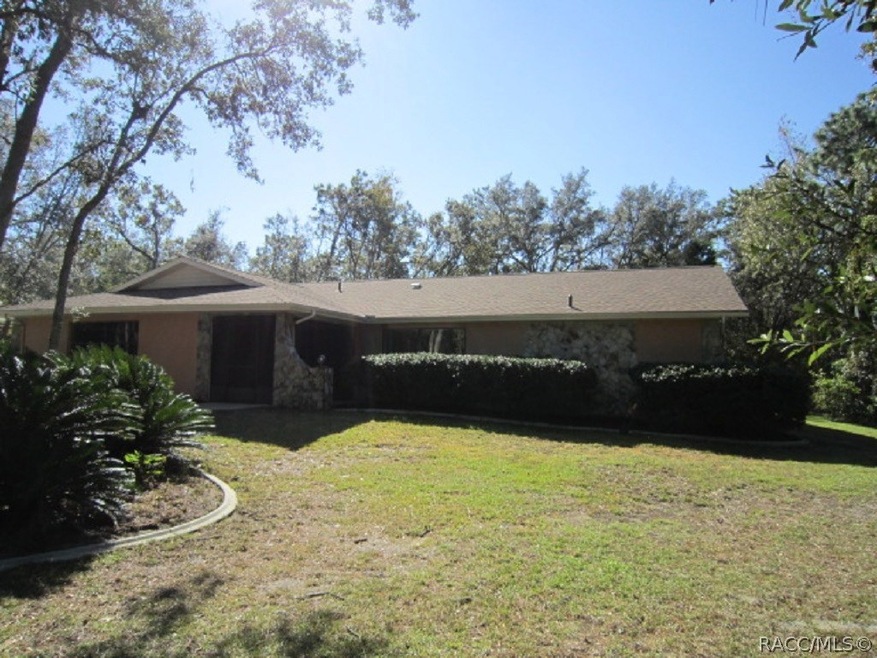 720 W Olympia St Hernando, FL 34442