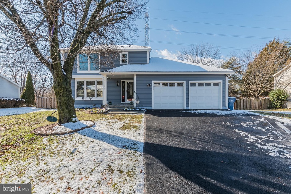 22224 Stablehouse Dr, Sterling, VA 20164 - photo 1