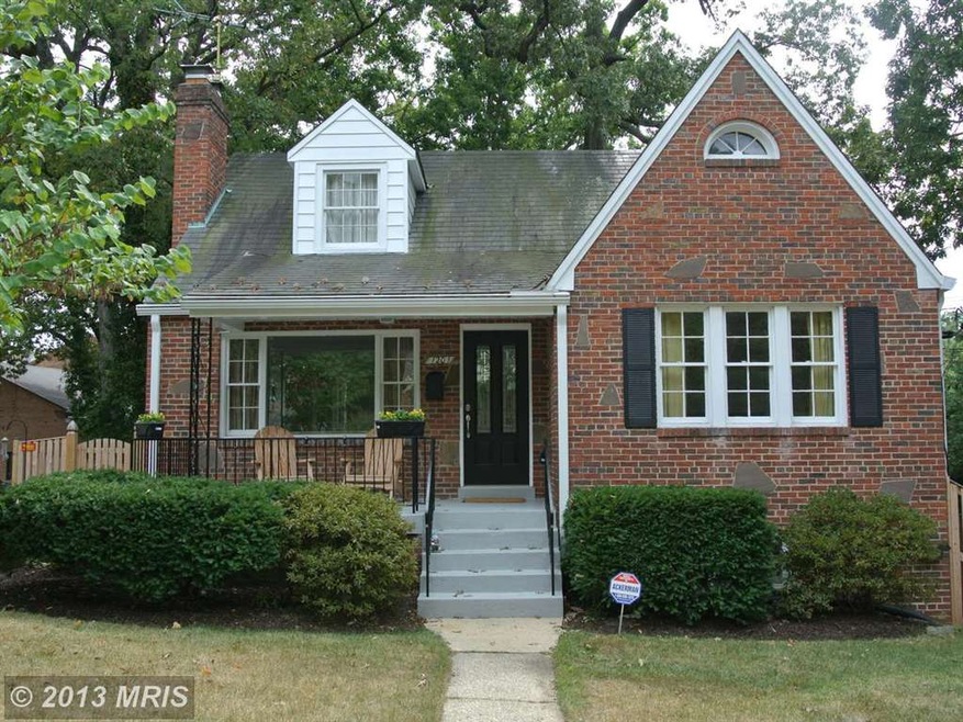 1201 Kingwood Dr, Takoma Park, MD 20912 - photo 1