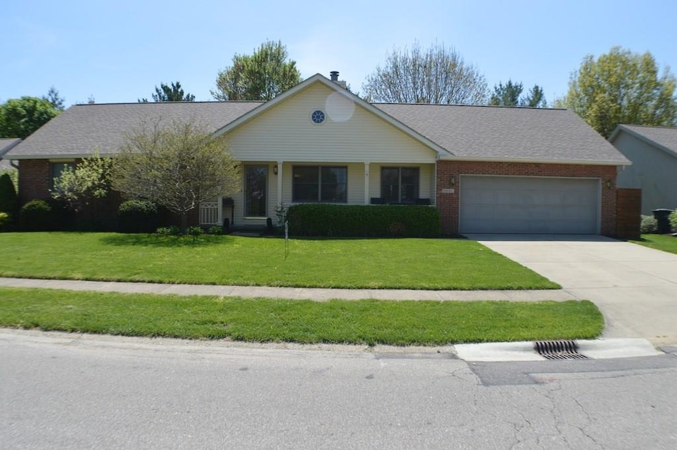 4601 29th St, Columbus, IN 47203 - photo 1