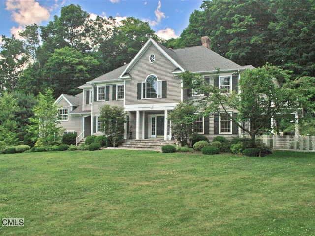 31 Bernhard Dr, Weston, CT 06883 - photo 1