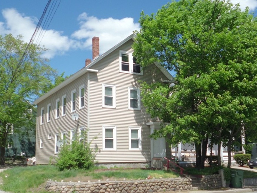 25 Douglas St unit 1, Uxbridge, MA 01569 - photo 1