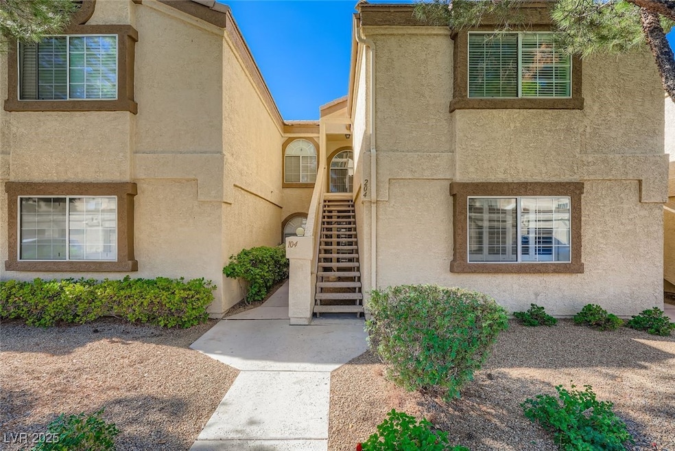 3660 Renovah St unit 104, Las Vegas, NV 89129 - photo 1