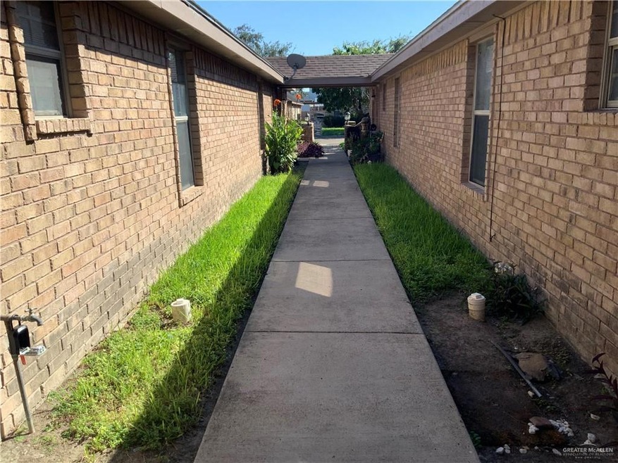 808 W Bronze Ave unit B, Pharr, TX 78577 - photo 1