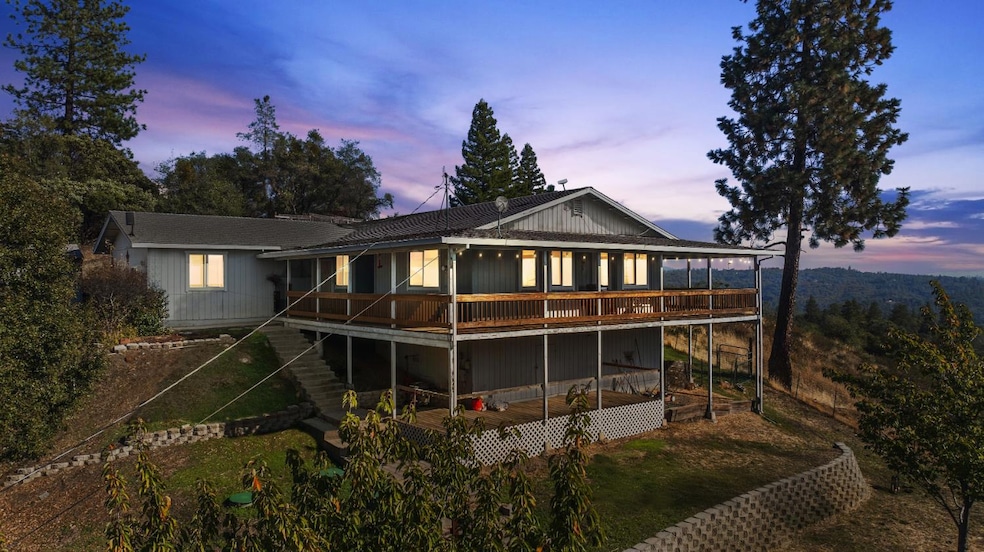 14748 Sutter Highlands Dr, Sutter Creek, CA 95685 - photo 1