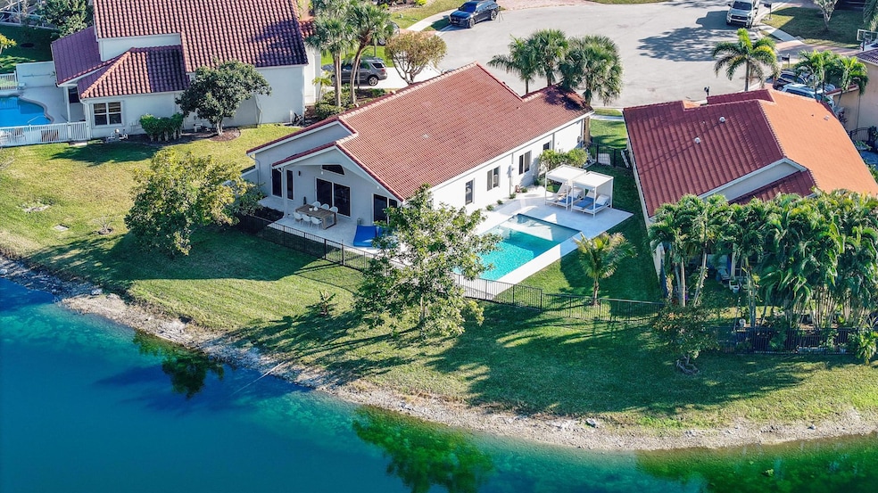 21767 Philmont Ct, Boca Raton, FL 33428 - photo 1