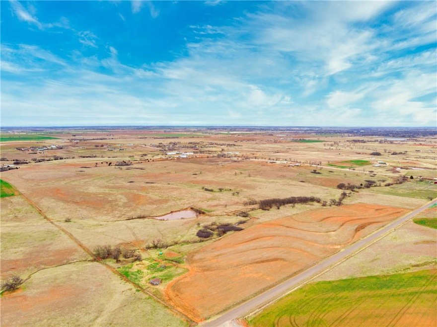 0 N 1990, Elk City, OK 73644 - photo 1