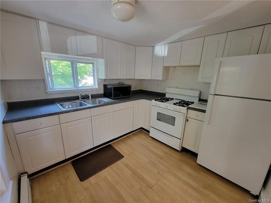 135 E Main St, Washingtonville, NY 10992 - photo 1