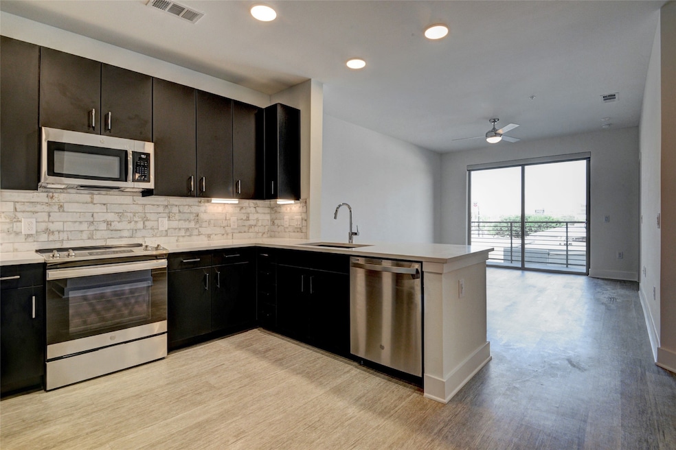 For Rent $1,889/month