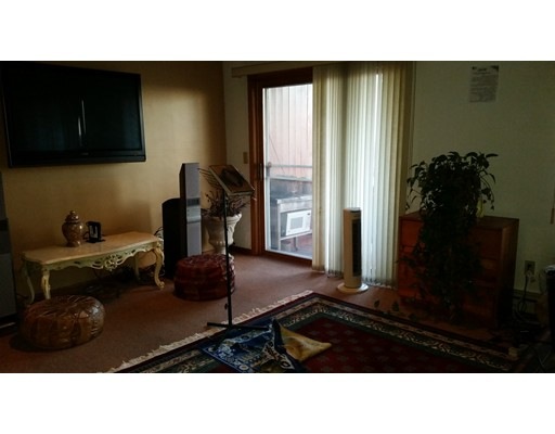 81 Campbell Ave unit 2, Revere, MA 02151 - photo 1