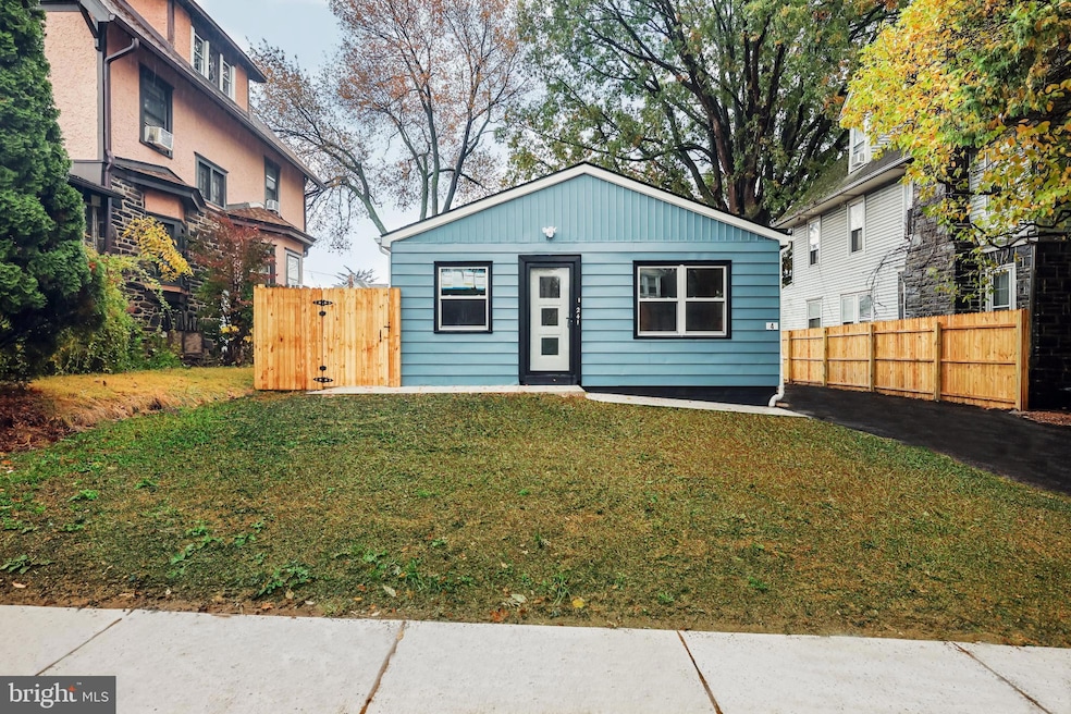 241 S Cedar Ln, Upper Darby, PA 19082 - photo 1