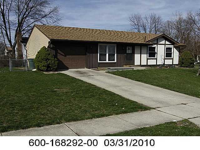 2736 Bretton Woods Dr, Columbus, OH 43231 - photo 1