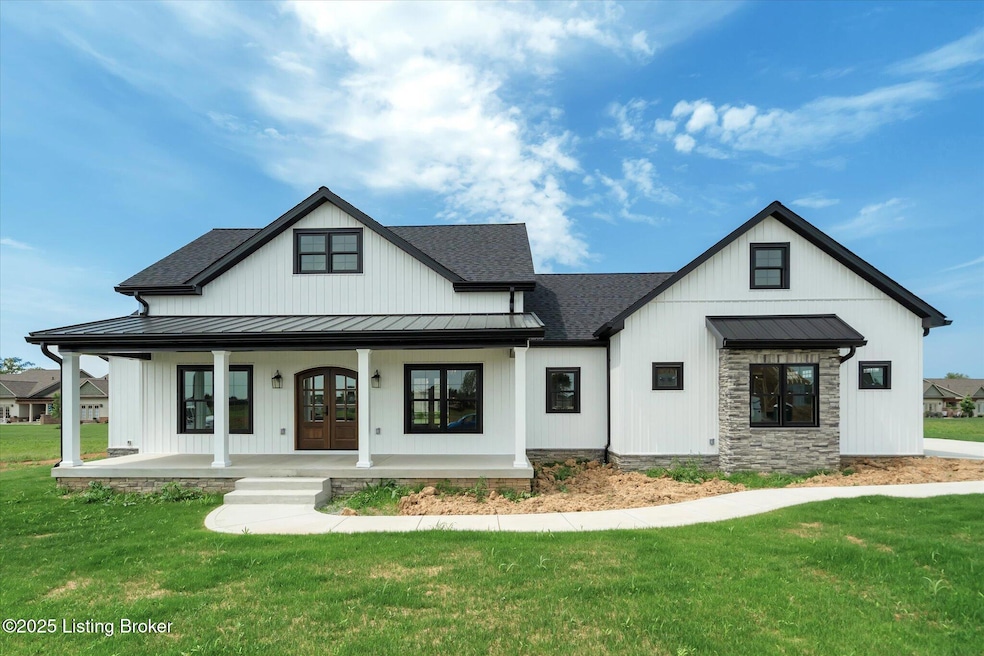 Sold $685,617 • Co-Listing Agent