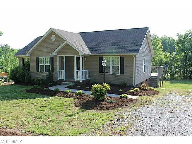 298 Rosemont Rd, Asheboro, NC 27203 - photo 1