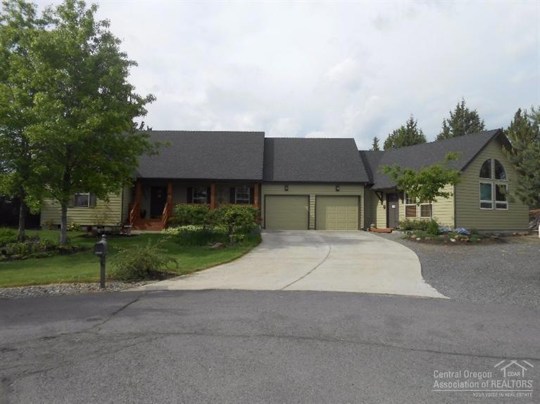 63551 Brahma Ct S, Bend, OR 97701 - photo 1