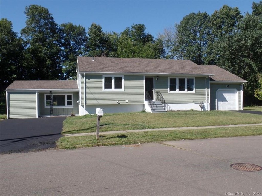 4 Valley Brook Rd, West Haven, CT 06516 - photo 1