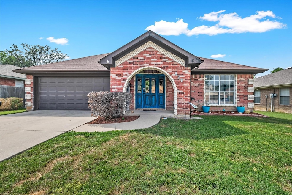 520 S Las Vegas Trail, Fort Worth, TX 76108 - photo 1