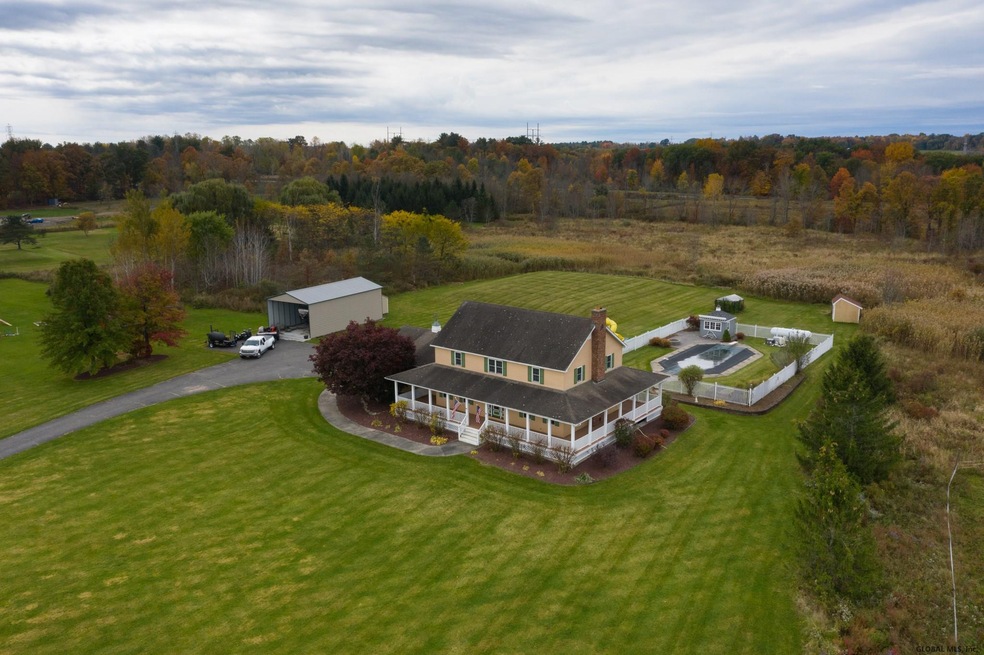 1095 Muitzeskill Rd, Schodack Landing, NY 12156 - photo 1