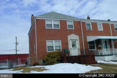 2123 Hawthorne Rd, Middle River, MD 21220 - photo 1