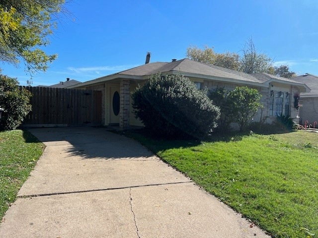 11016 Crenchrus Ct, Houston, TX 77086 - photo 1