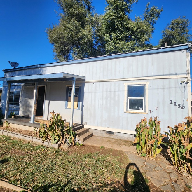 1130 Bond St, Redding, CA 96002 - photo 1